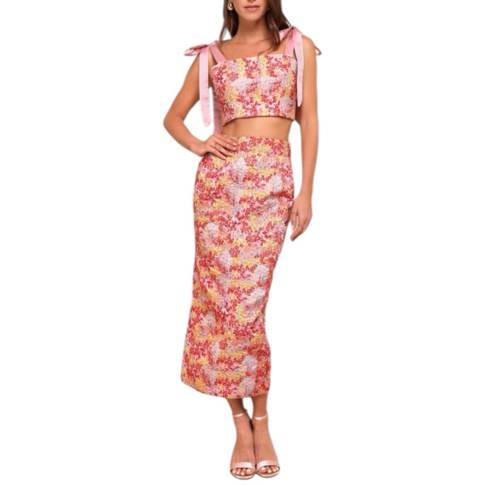 LULU'S Ellarina Floral Metallic Jacquard Two Piece Dress. Size Medium
